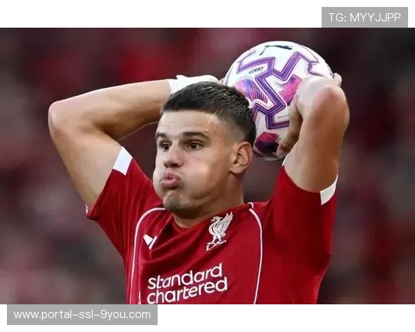 凯尔凯兹加盟利物浦，边后卫插上能力获斯洛特青睐