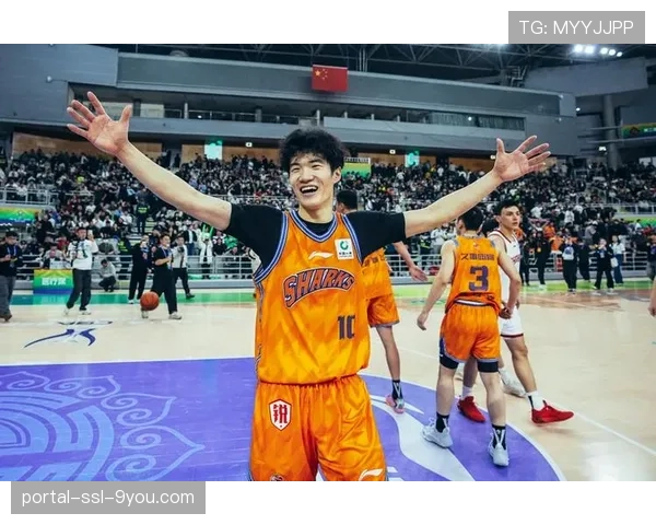 上海男篮114-94大胜山西，成功卫冕CBA俱乐部杯